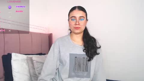 GabrielaRossa online show from 10.23.25