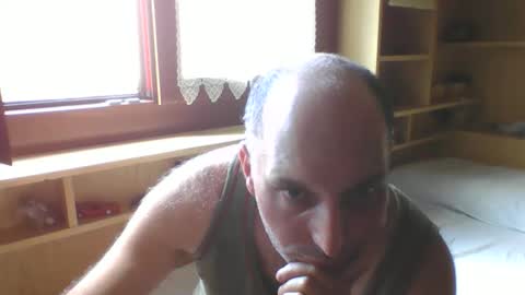 Snapshot of gabrielegr22 chatting on 09.10.25 Gabriele online show from 09.10.25