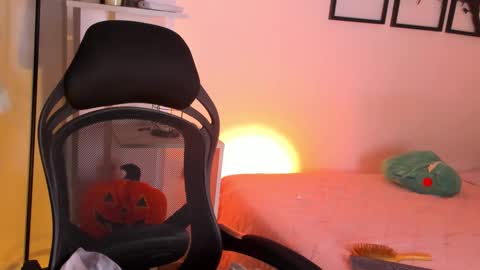 Gabriella online show from 10.15.25