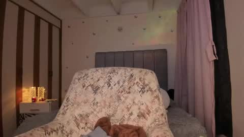 Snapshot of gabrielladurandd chatting on 12.23.25 Gaby online show from 12.23.25