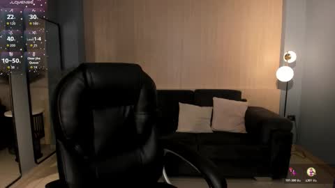 Gabriella Lee online show from 10.28.25