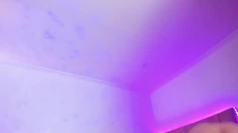   online show from 11.06.25