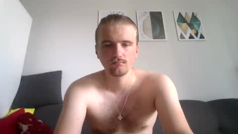 Snapshot of gabrys99 chatting on 07.18.26 gabrys99 online show from 07.18.26