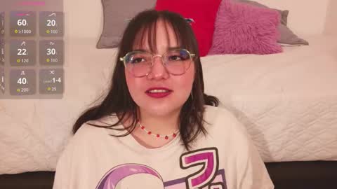 Snapshot of gaby99_ chatting on 09.24.25 Gabyy online show from 09.24.25