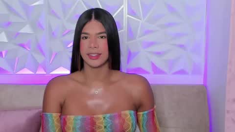 Gabriela  online show from 11.05.25