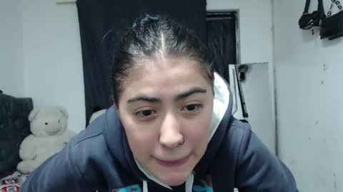 Snapshot of gaby_foz chatting on 02.25.25 Gabriela online show from 02.25.25