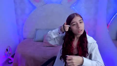 Snapshot of gaby_louse chatting on 11.28.25 Gaby online show from 11.28.25