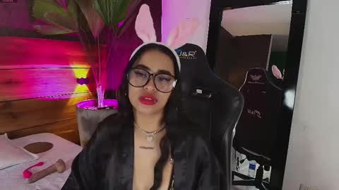          online show from 09.13.25