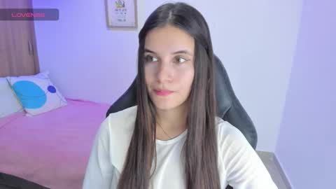 Snapshot of gaby_olsen chatting on 01.08.25 Gabriela online show from 01.08.25