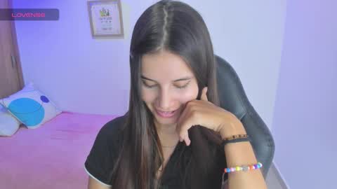 Snapshot of gaby_olsen chatting on 01.15.25 Gabriela online show from 01.15.25