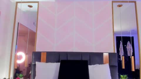 Gaby online show from 11.28.25