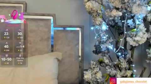 gabyyjones online show from 09.19.25