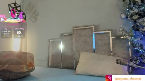 gabyyjones online show from 09.25.25