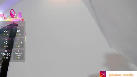 gabyyjones online show from 11.13.25