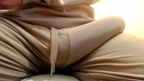 Snapshot of gae89tano chatting on 04.12.26 gae89tano online show from 04.12.26