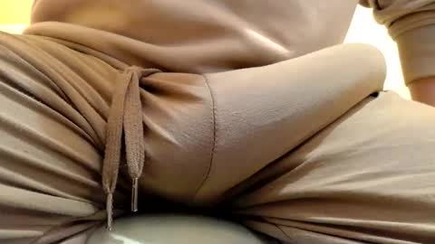 Snapshot of gae89tano chatting on 04.15.26 gae89tano online show from 04.15.26