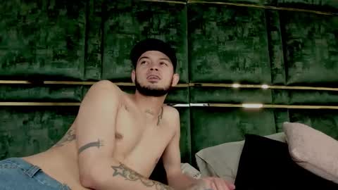 Snapshot of gael_coral chatting on 11.25.25 Gael Coral some hot latinos online show from 11.25.25