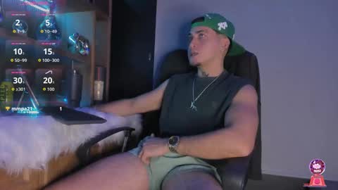 Gael Williams online show from 12.21.25