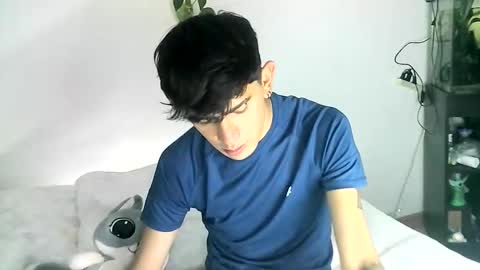 Snapshot of gaelgarcia07 chatting on 02.08.26 Gael Garca online show from 02.08.26