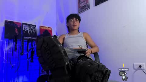 Snapshot of gaeloconner chatting on 02.18.25 Gael Conner online show from 02.18.25