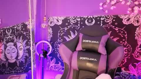 Gaia online show from 02.05.26