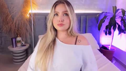 Snapshot of gaiabaker chatting on 03.12.26 Gaia Baker online show from 03.12.26