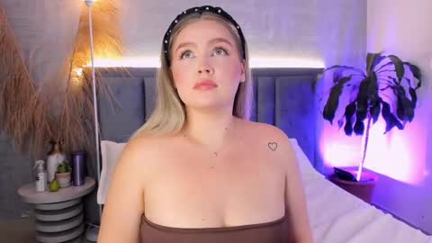 Snapshot of gaiabaker chatting on 03.25.26 Gaia Baker online show from 03.25.26