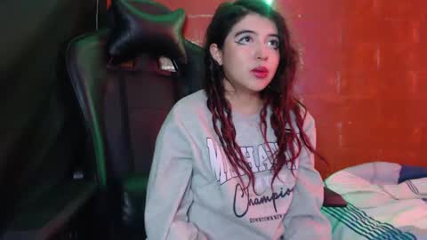 Snapshot of gakomenoshida chatting on 01.28.25 Kate 3 online show from 01.28.25