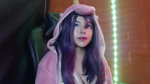 Snapshot of gakomenoshida chatting on 02.07.25 Kate 3 online show from 02.07.25