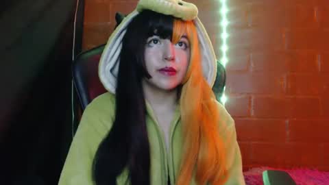 Snapshot of gakomenoshida chatting on 02.16.25 Kate 3 online show from 02.16.25