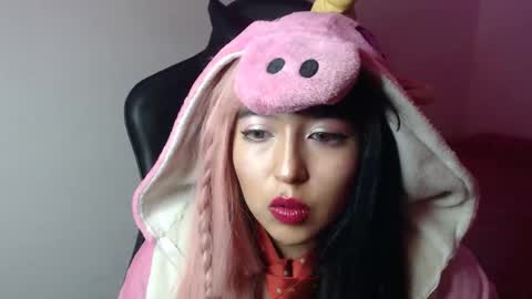 Snapshot of gakomenoshida chatting on 09.28.25 Kate 3 online show from 09.28.25