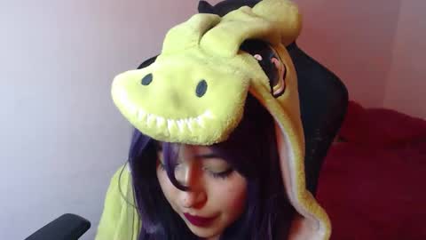 Snapshot of gakomenoshida chatting on 10.04.25 Kate 3 online show from 10.04.25