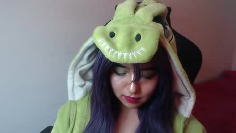 Snapshot of gakomenoshida chatting on 11.07.25 Kate 3 online show from 11.07.25