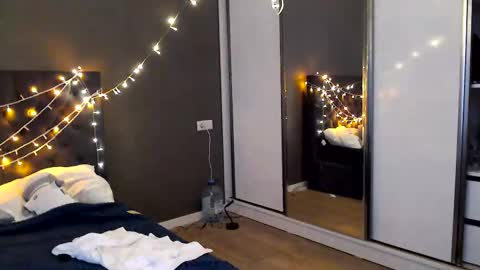 My name Lou 3 online show from 12.16.25