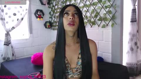 Snapshot of galeanobigcock chatting on 12.12.24 darling online show from 12.12.24