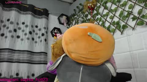 Snapshot of galeanobigcock chatting on 01.08.25 darling online show from 01.08.25