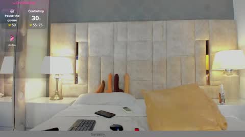  Gale  online show from 01.18.25