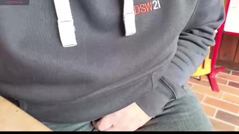 Stutzen online show from 03.27.26