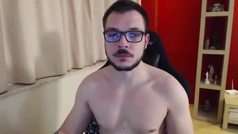 Snapshot of gangstalover8 chatting on 12.02.24 GangstaLover online show from 12.02.24