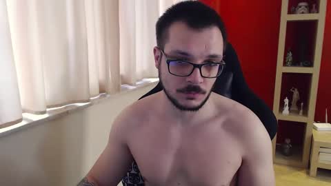 Snapshot of gangstalover8 chatting on 12.07.24 GangstaLover online show from 12.07.24