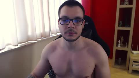 Snapshot of gangstalover8 chatting on 12.20.24 GangstaLover online show from 12.20.24