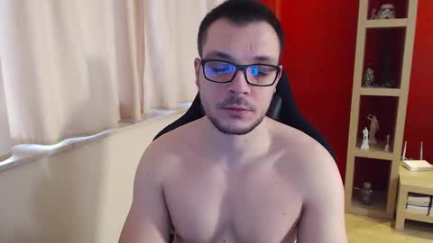 Snapshot of gangstalover8 chatting on 12.21.24 GangstaLover online show from 12.21.24