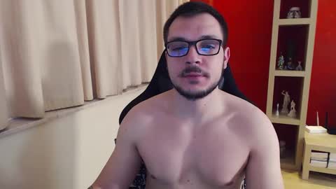 Snapshot of gangstalover8 chatting on 01.07.25 GangstaLover online show from 01.07.25