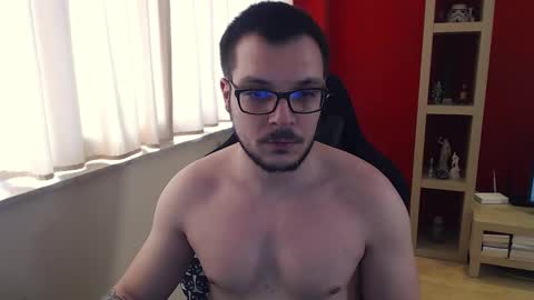 Snapshot of gangstalover8 chatting on 01.11.25 GangstaLover online show from 01.11.25