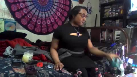 Gardenia online show from 12.21.25