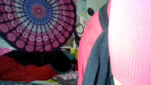 Snapshot of gardeniaspear chatting on 06.16.26 Gardenia online show from 06.16.26