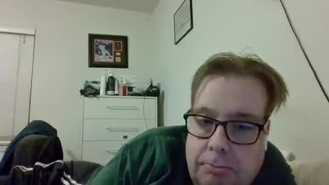 Snapshot of garyg930 chatting on 09.22.25 Gary online show from 09.22.25