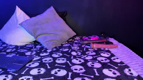  Usagi  online show from 09.08.25