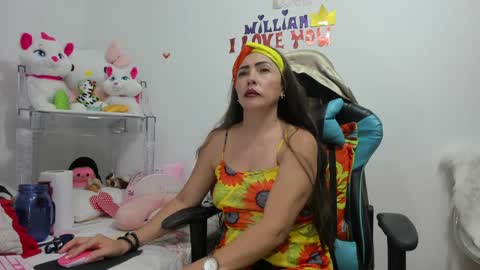 Snapshot of gatitasexy_hot_wet4u chatting on 12.01.24 Mfe online show from 12.01.24