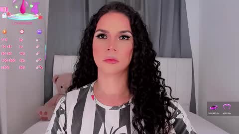 Vnecis Marn online show from 12.04.25